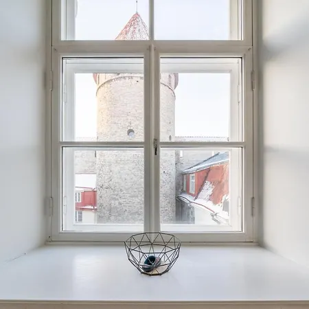 Old Town - Vana Viru Tallinn