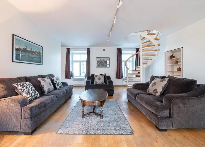 Old Town - Vana Viru Апартаменты